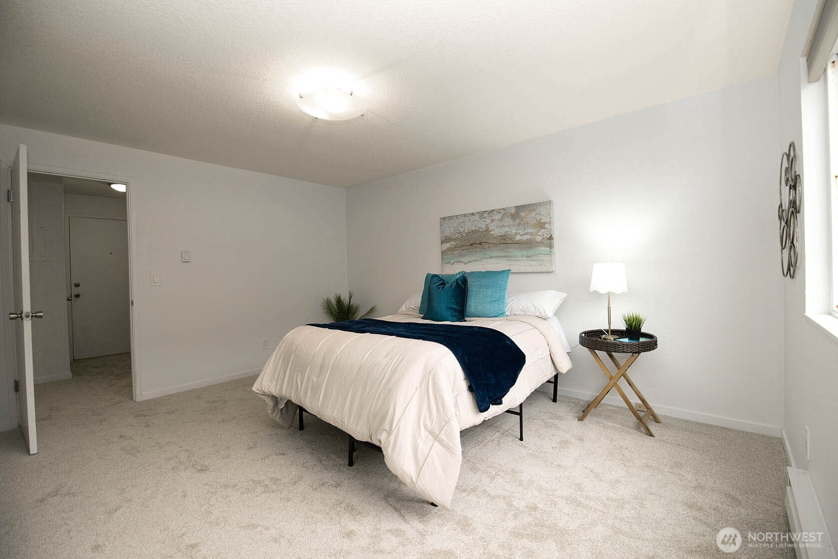 8747 Phinney Avenue N #13, Seattle, WA 98103