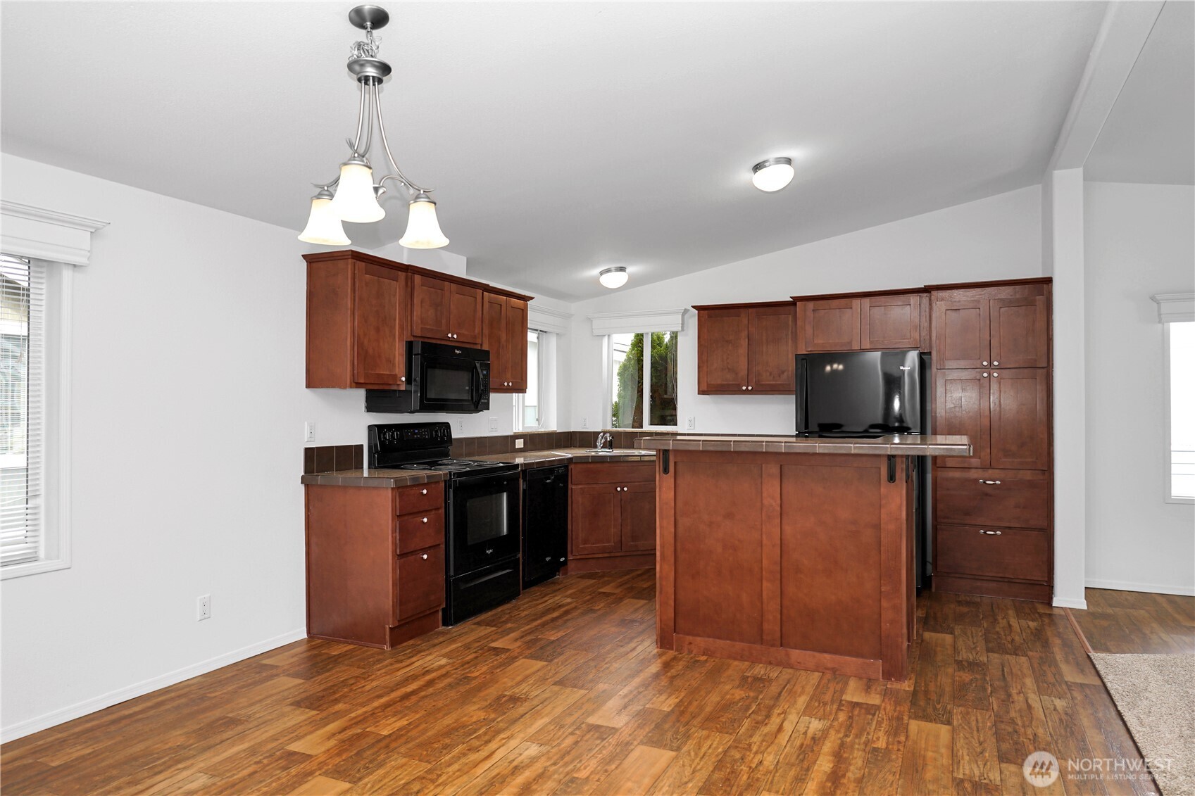 15231 Pine Drive , Renton, WA 98058