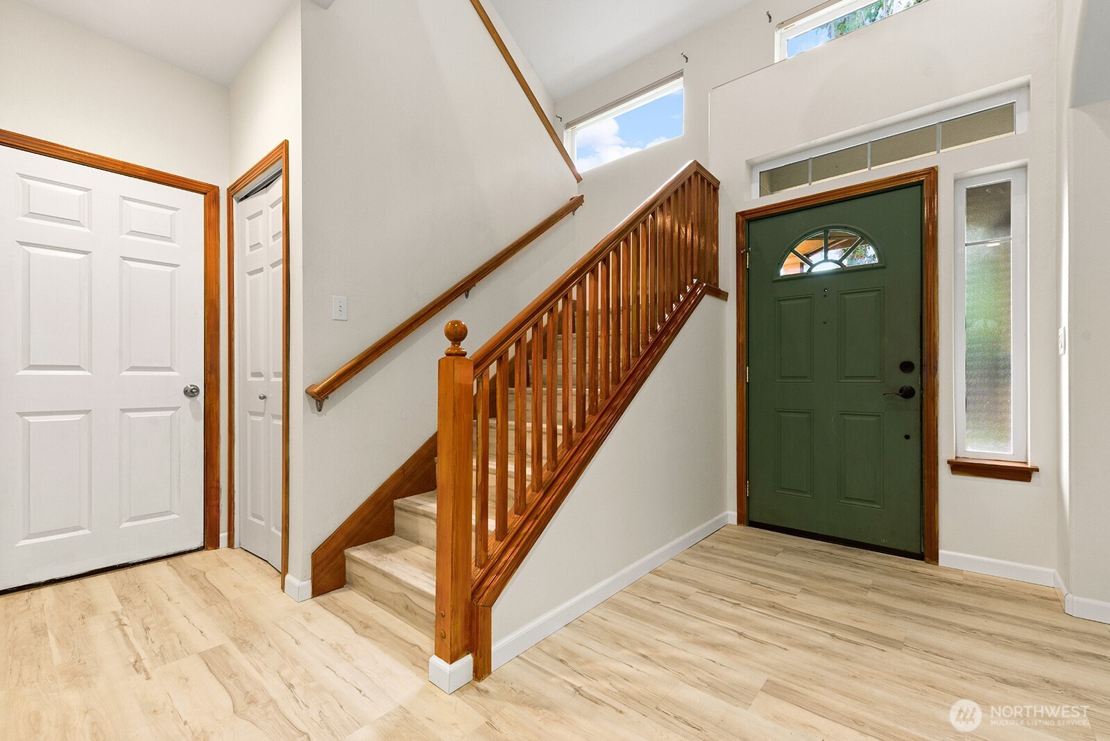 19830 10th Place S, Des Moines, WA 98148