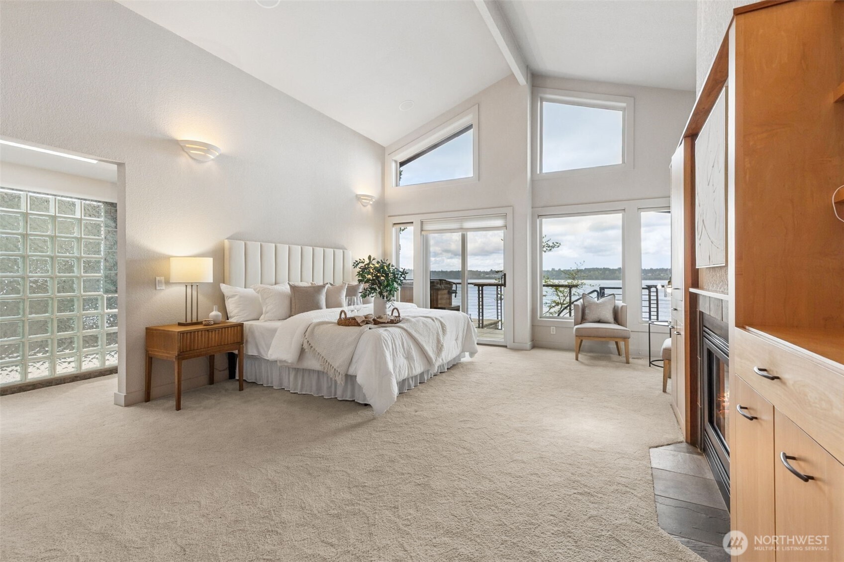 2422 44th Avenue NW, Olympia, WA 98502