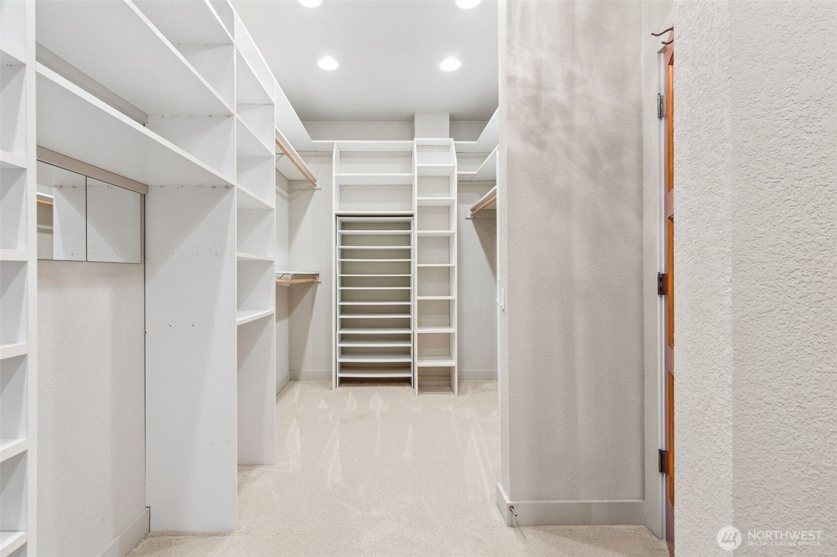 2422 44th Avenue NW, Olympia, WA 98502