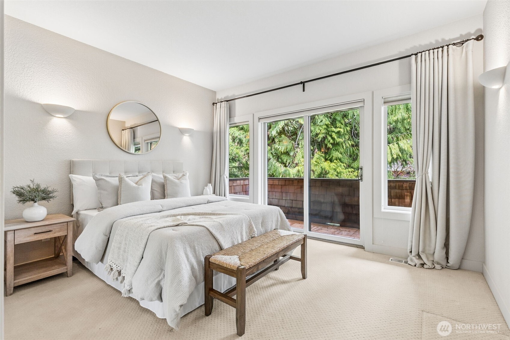 2422 44th Avenue NW, Olympia, WA 98502