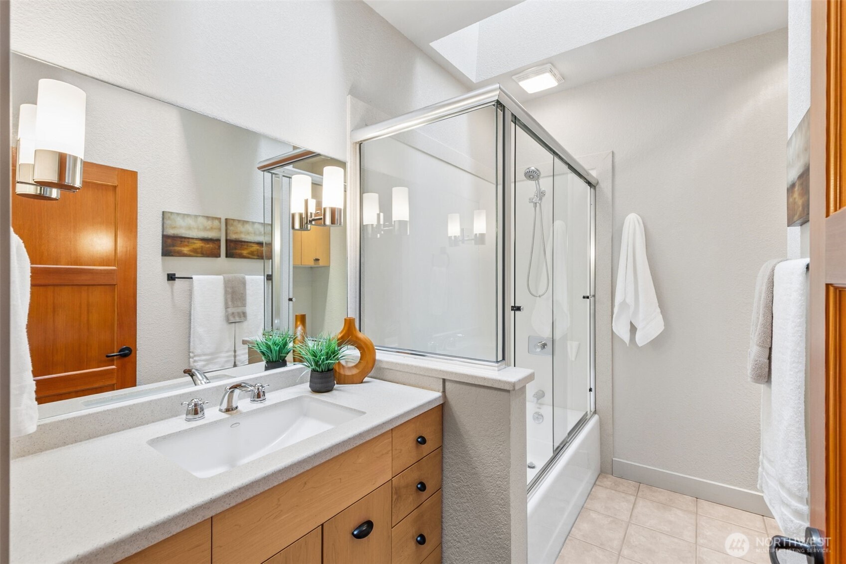 2422 44th Avenue NW, Olympia, WA 98502