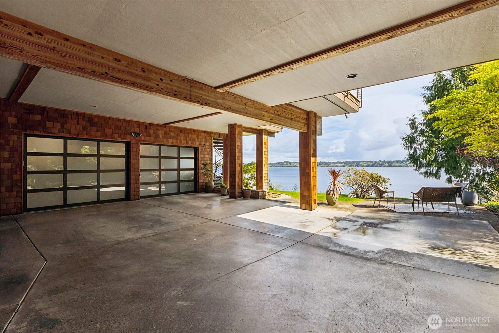 2422 44th Avenue NW, Olympia, WA 98502