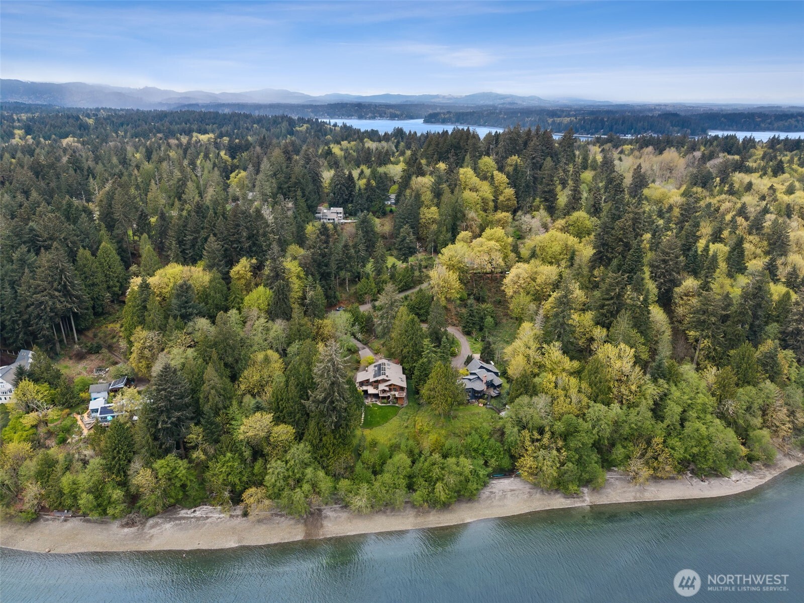 2422 44th Avenue NW, Olympia, WA 98502