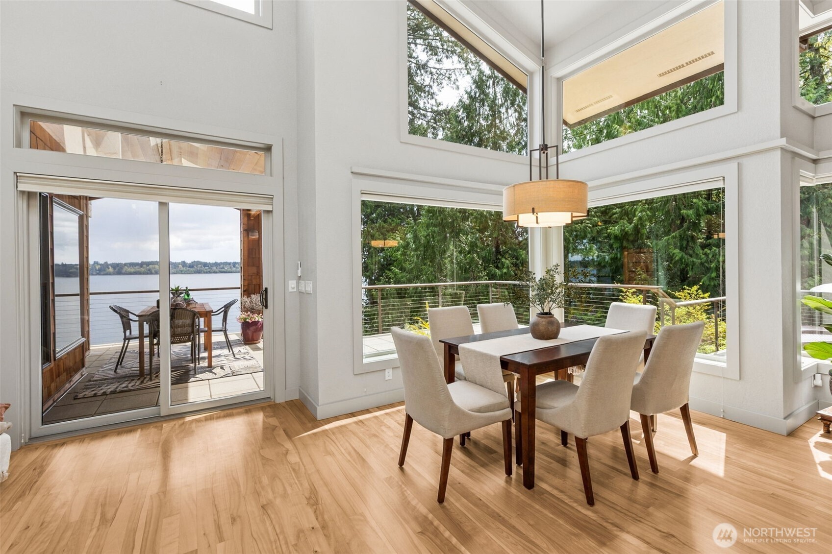 2422 44th Avenue NW, Olympia, WA 98502