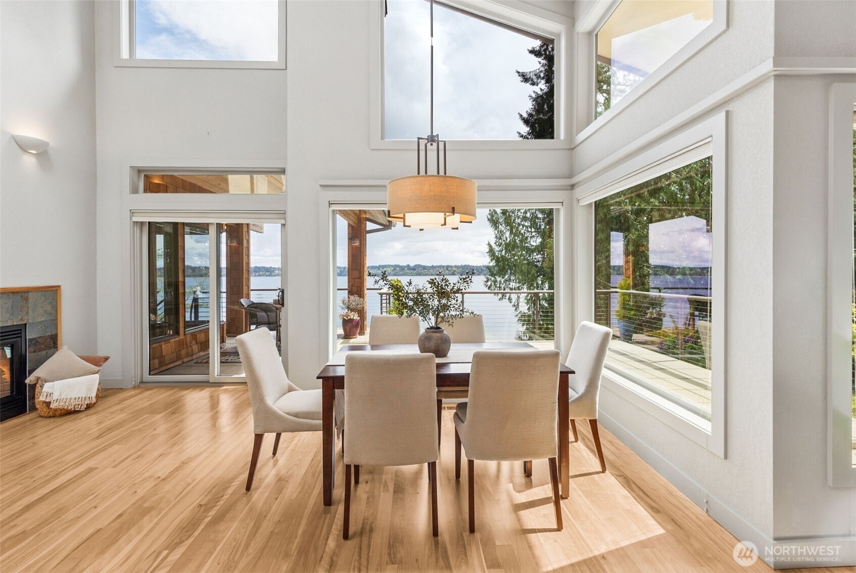 2422 44th Avenue NW, Olympia, WA 98502