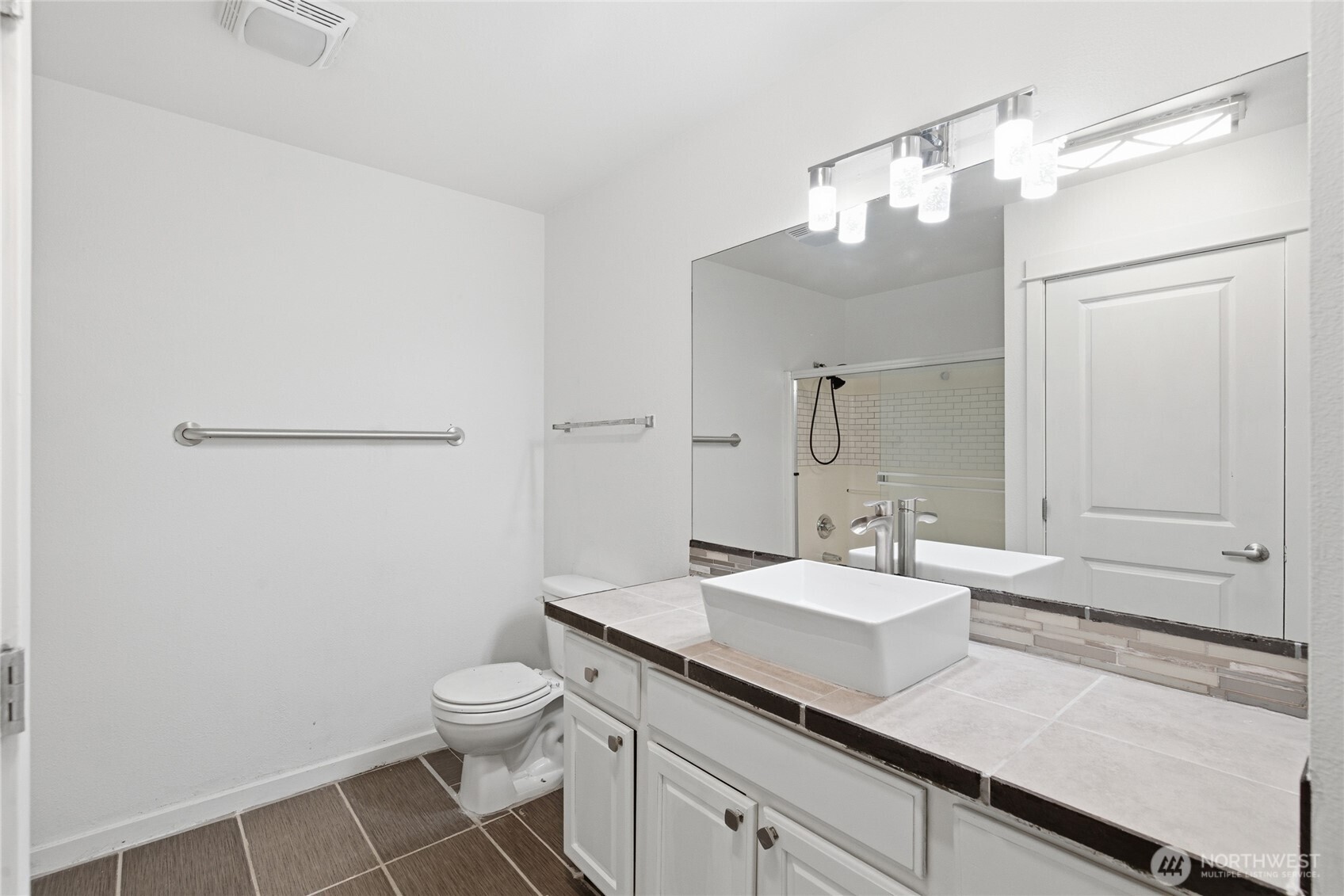 55 Williams Avenue S #104, Renton, WA 98057