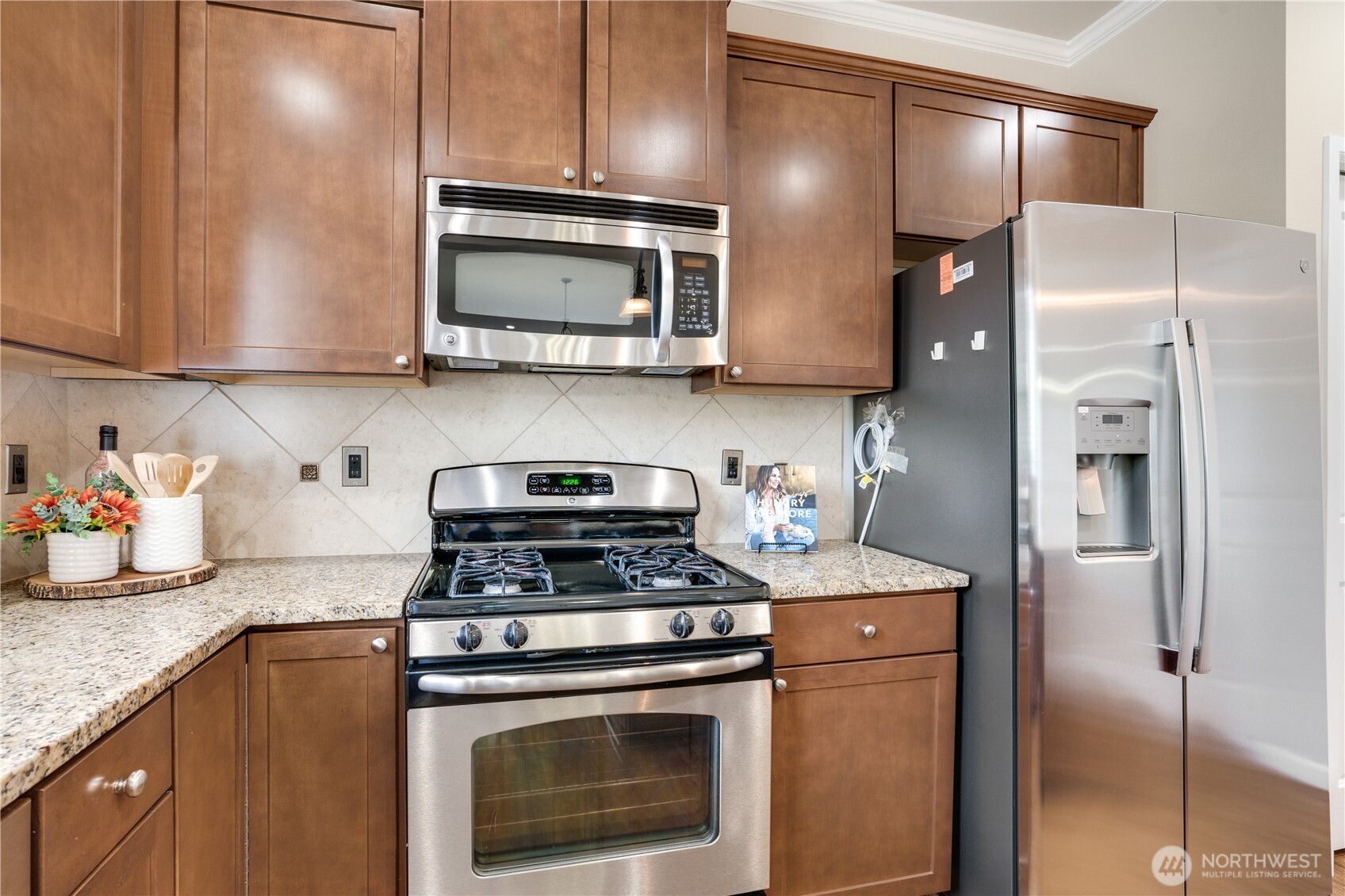 5028 40th Street NE, Tacoma, WA 98422