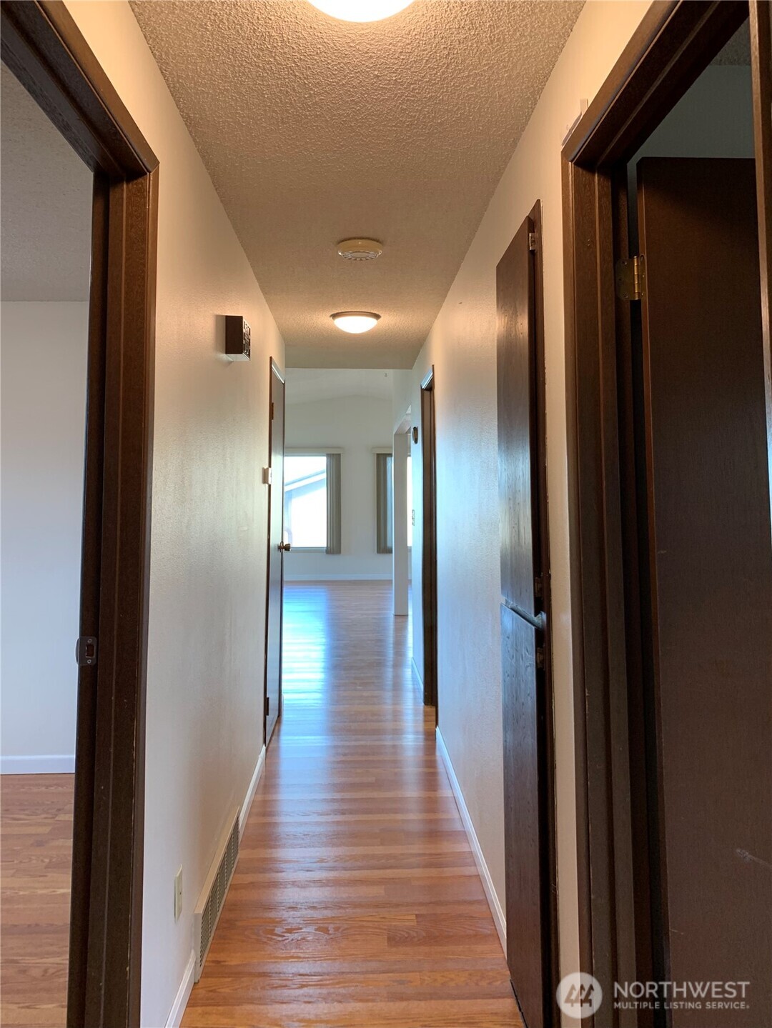 29818 4th Avenue SW, Federal Way, WA 98023