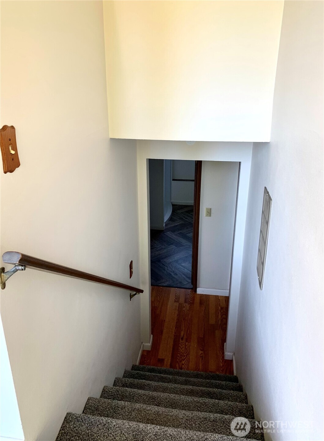 29818 4th Avenue SW, Federal Way, WA 98023