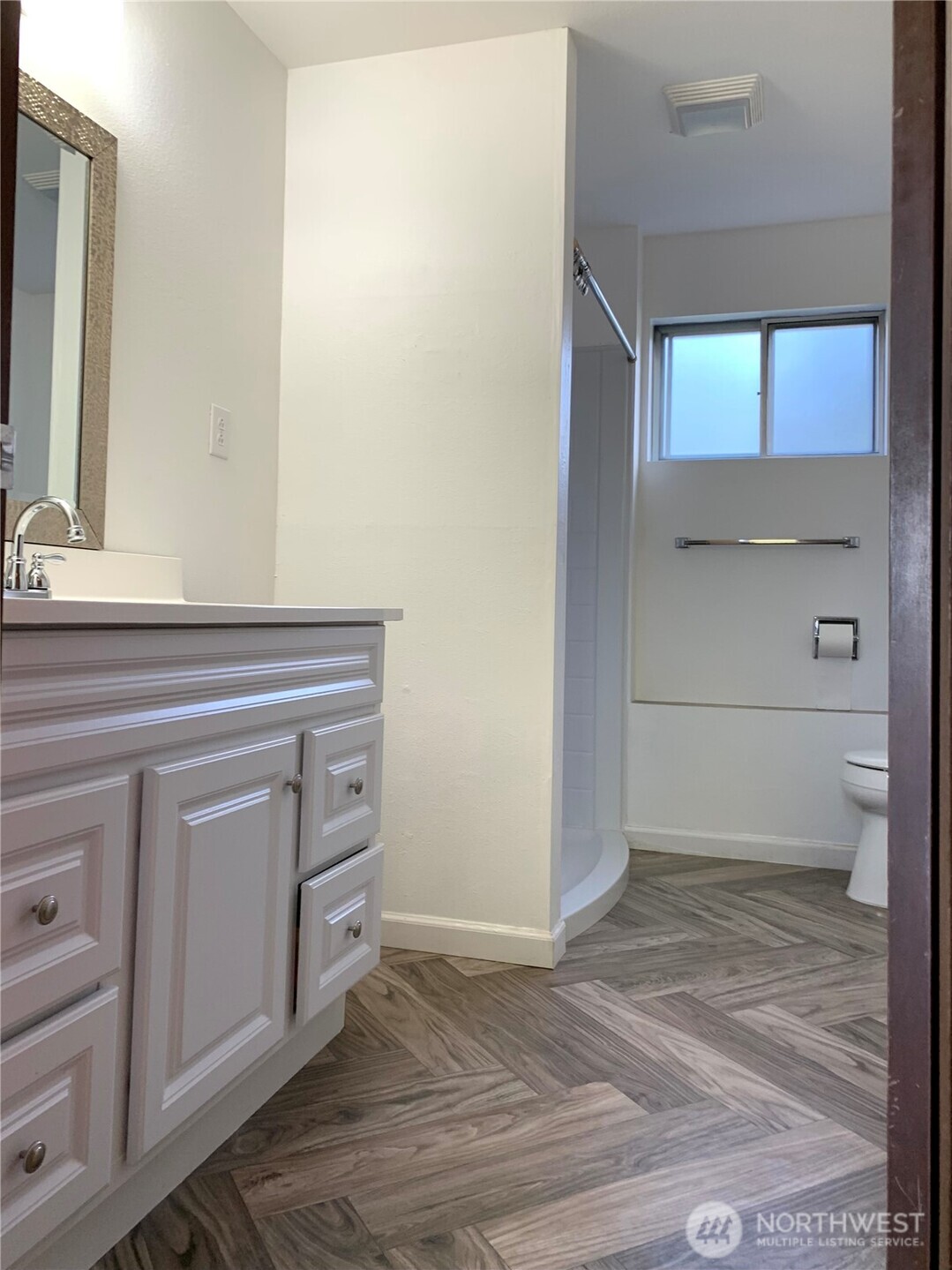 29818 4th Avenue SW, Federal Way, WA 98023