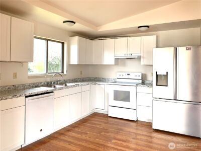 29818 4th Avenue SW, Federal Way, WA 98023 - Photo 7