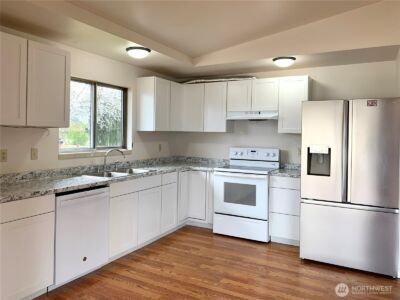 29818 4th Avenue SW, Federal Way, WA 98023 - Photo 9