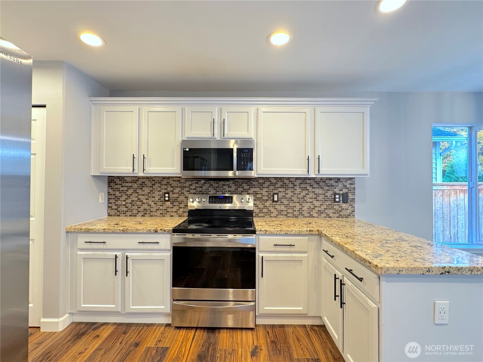23515 SE 243rd Place , Maple Valley, WA 98038