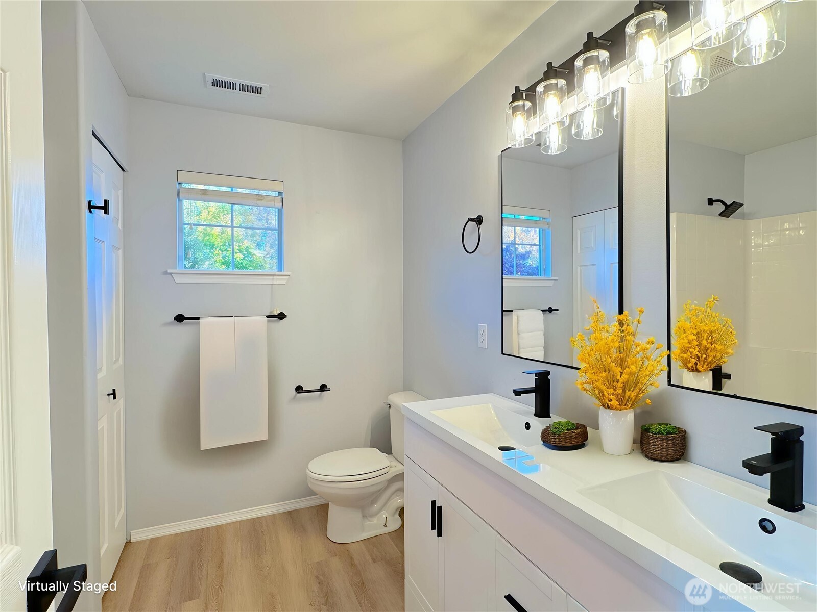 23515 SE 243rd Place , Maple Valley, WA 98038