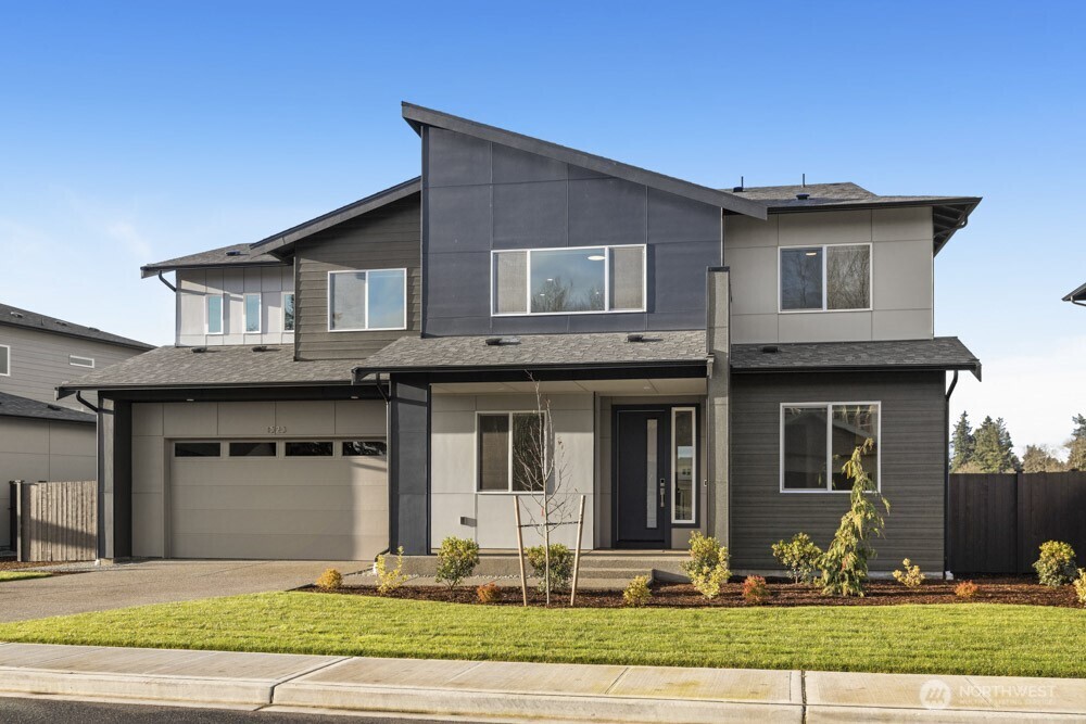 1716 141st Street E #208, Tacoma, WA 98445