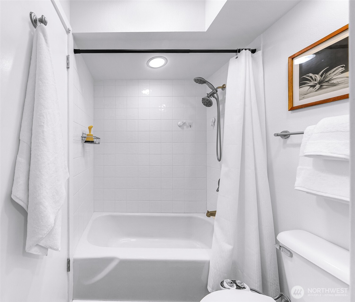 732 11th Avenue E #305, Seattle, WA 98102
