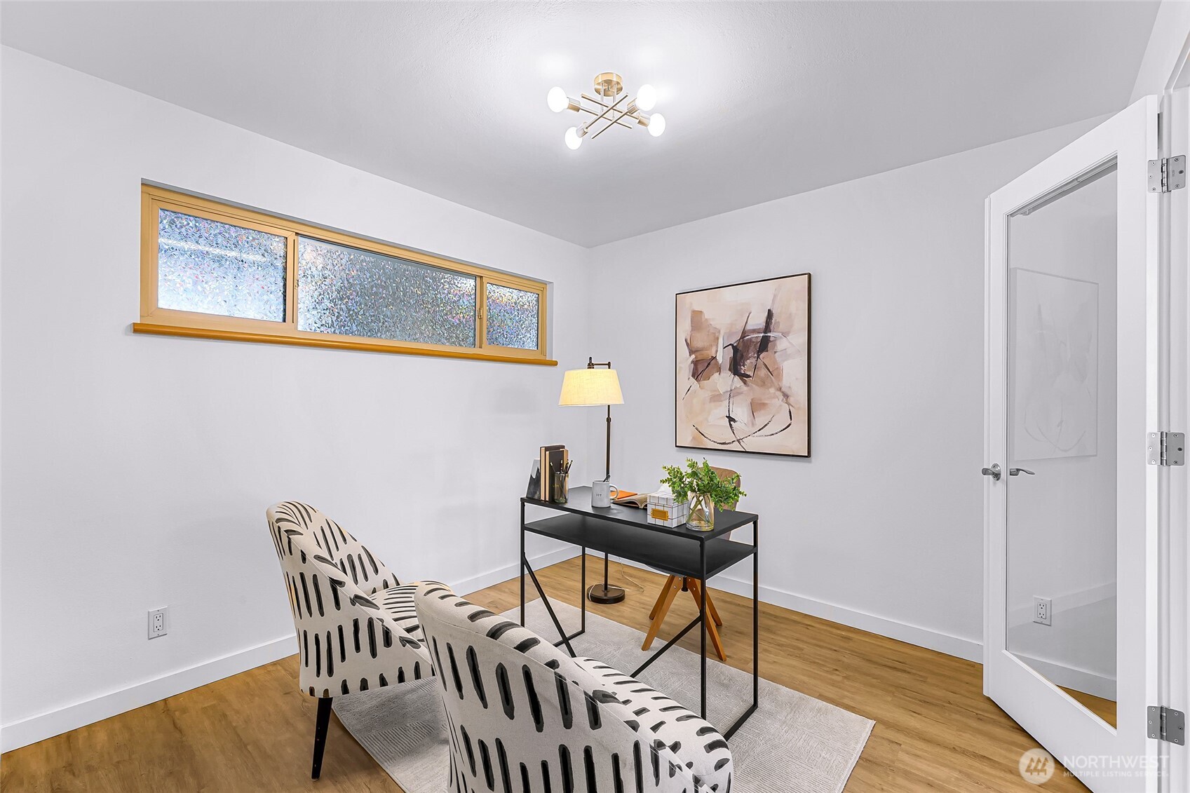 732 11th Avenue E #305, Seattle, WA 98102