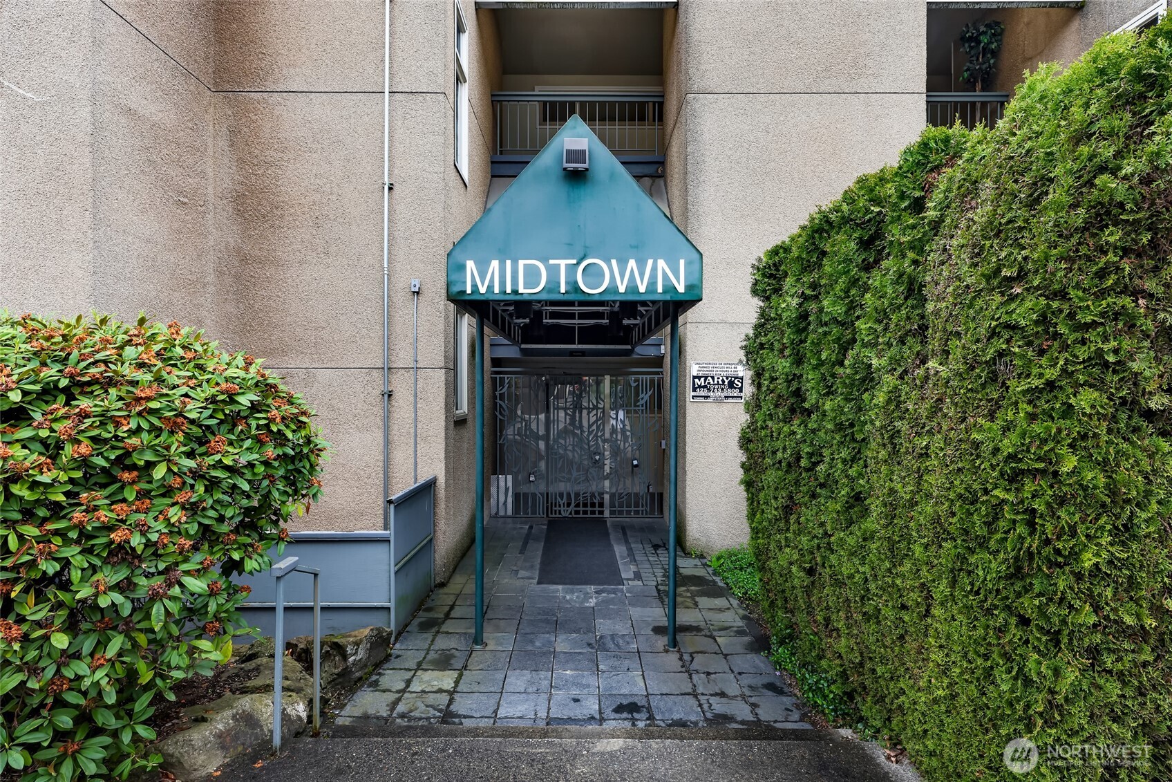732 11th Avenue E #305, Seattle, WA 98102