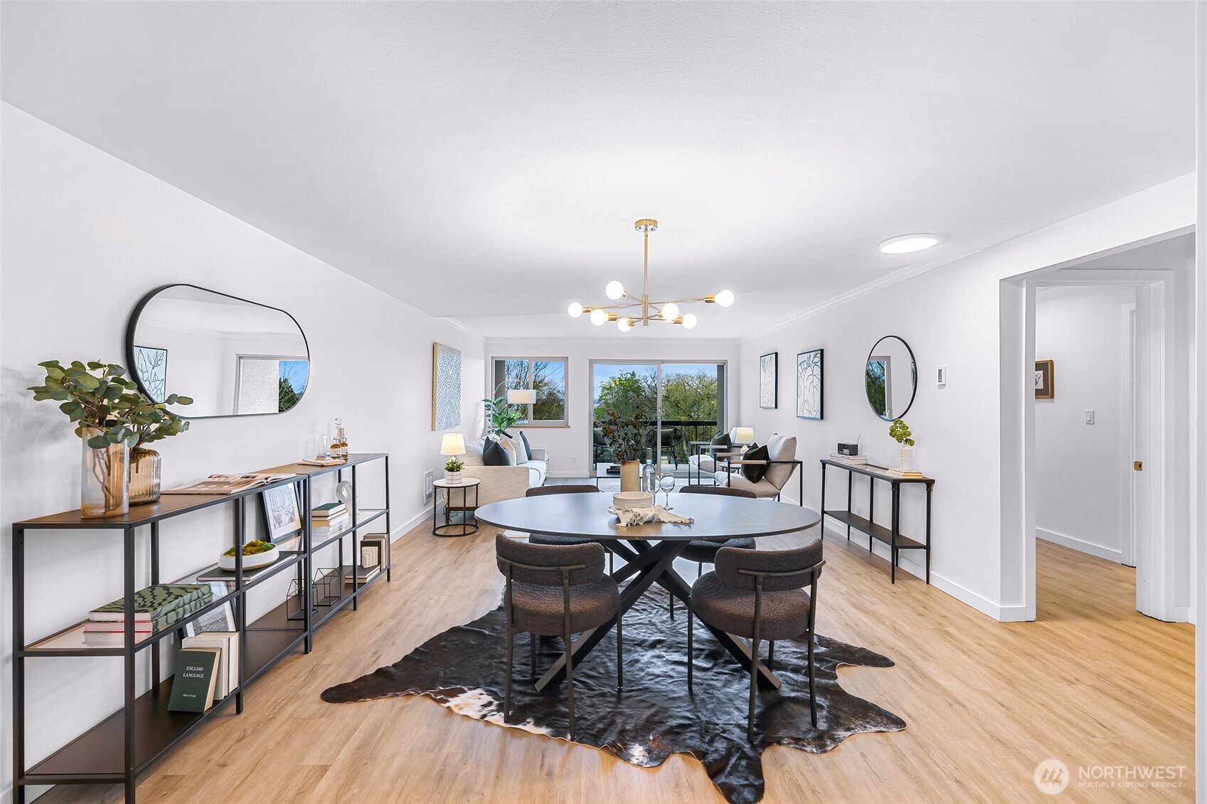 732 11th Avenue E #305, Seattle, WA 98102