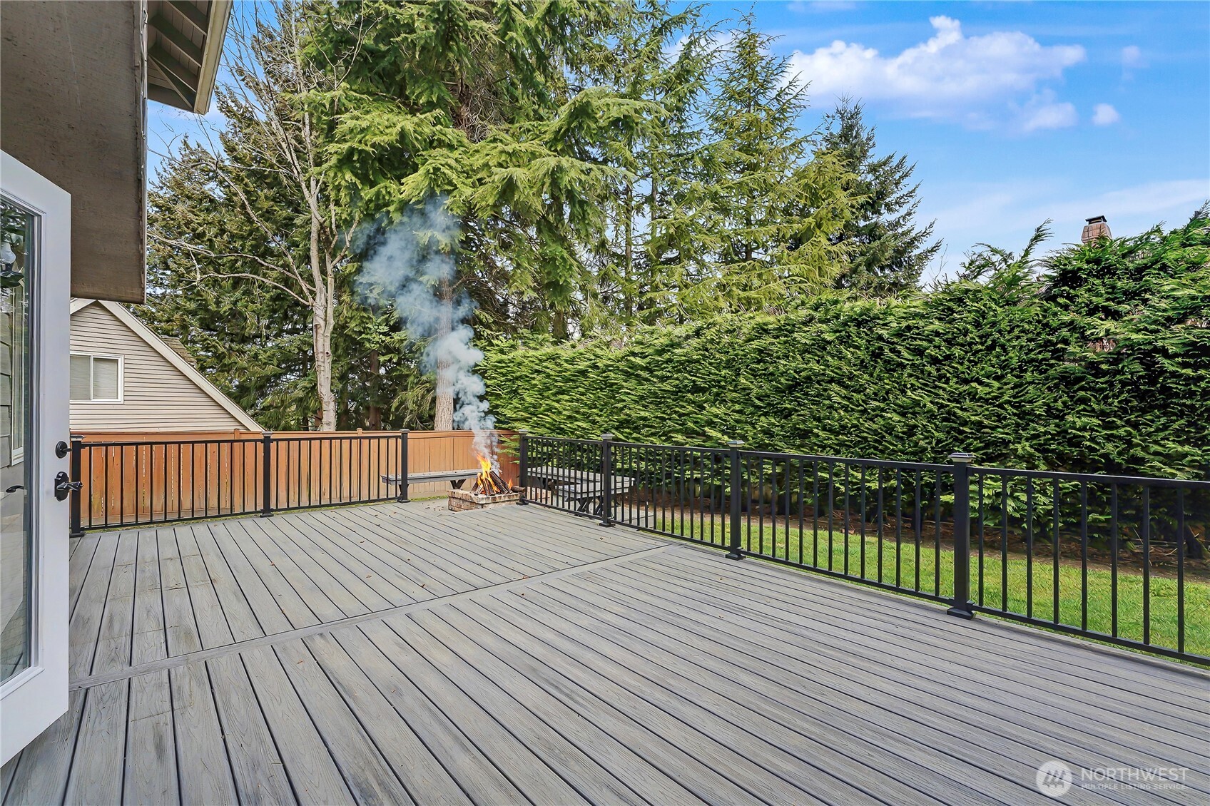 556 SW 334th Court , Federal Way, WA 98023