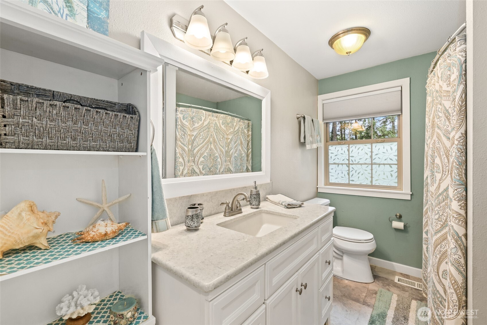 6724 Alpine Drive SW, Olympia, WA 98512