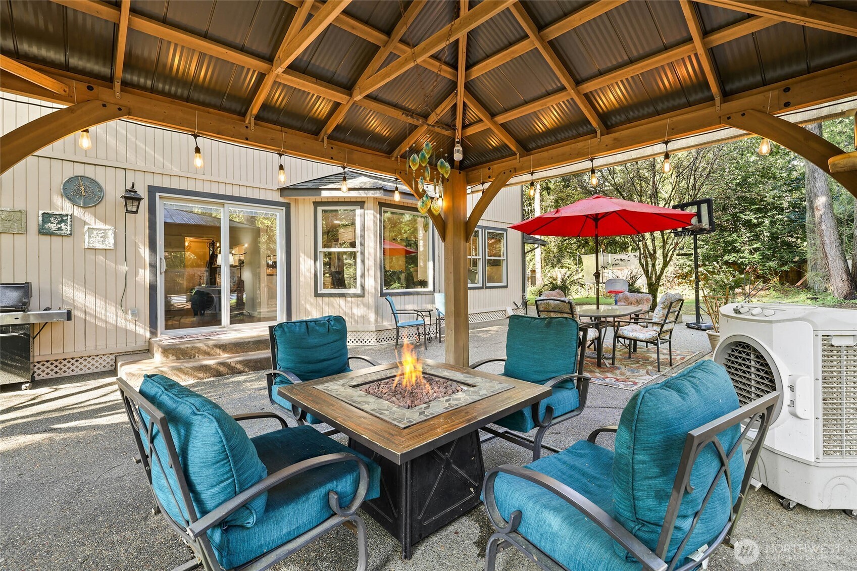 6724 Alpine Drive SW, Olympia, WA 98512