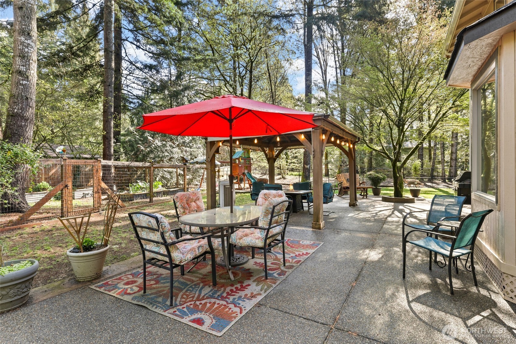 6724 Alpine Drive SW, Olympia, WA 98512