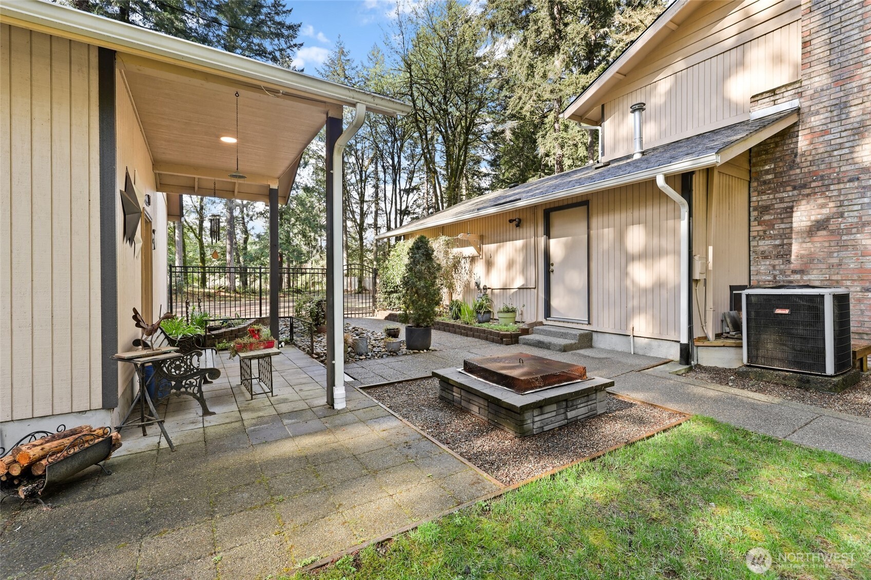 6724 Alpine Drive SW, Olympia, WA 98512