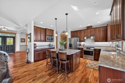 11611 Marihugh Place , Mount Vernon, WA 98273 - Photo 17