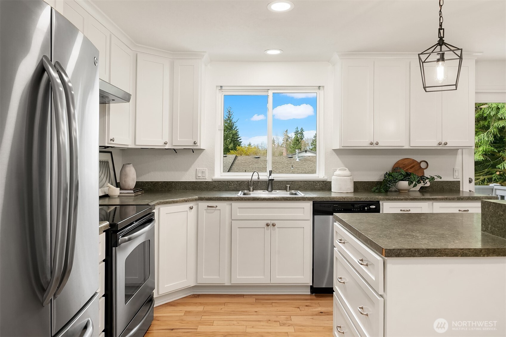 11134 127th Place NE, Kirkland, WA 98033