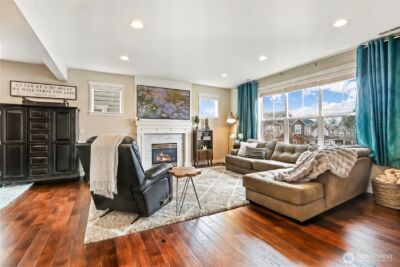 2021 7th Place , Snohomish, WA 98290-2499 - Photo 4