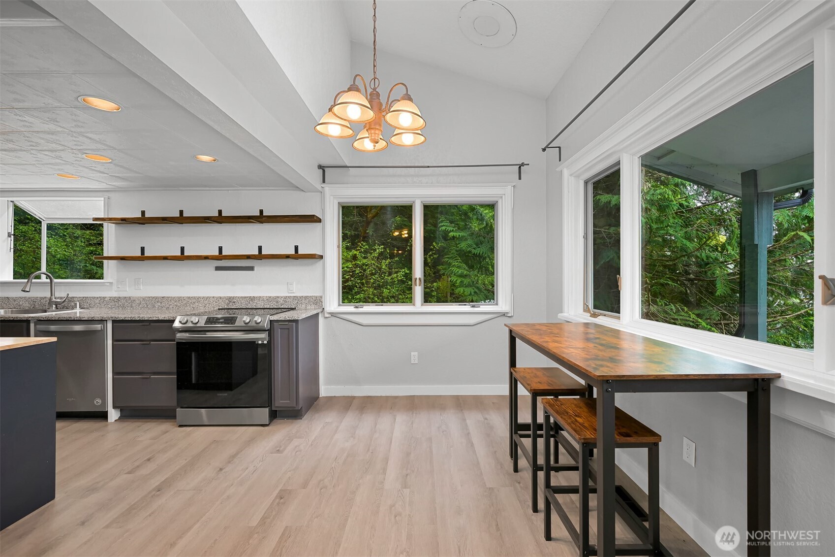 3007 Rye Court , Anacortes, WA 98221-3219