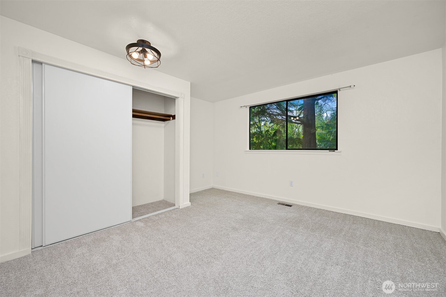 3007 Rye Court , Anacortes, WA 98221-3219