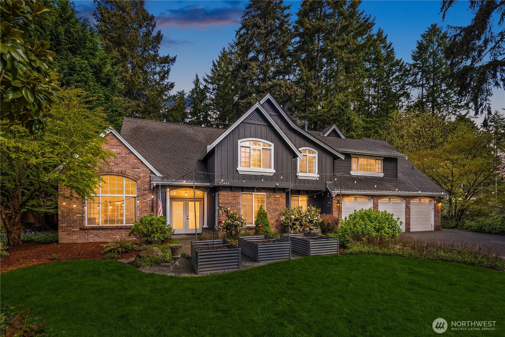 10444 SE 22nd Street , Bellevue, WA 98004
