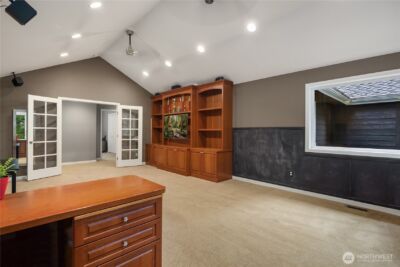10444 SE 22nd Street , Bellevue, WA 98004 - Photo 16