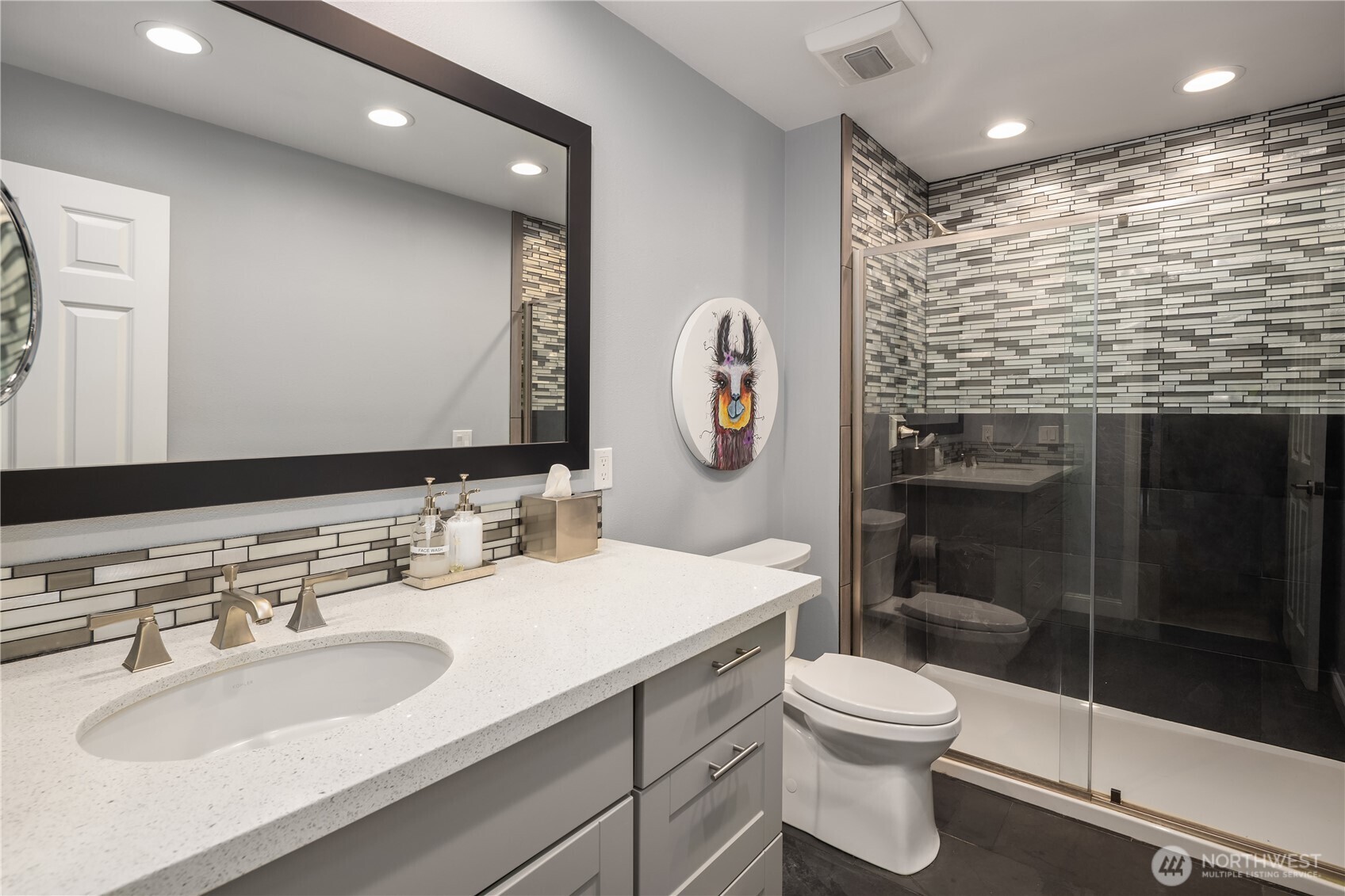 10444 SE 22nd Street , Bellevue, WA 98004