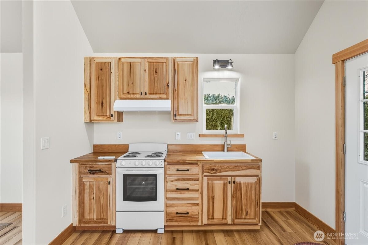 17 Kalian Lane , Manson, WA 98831