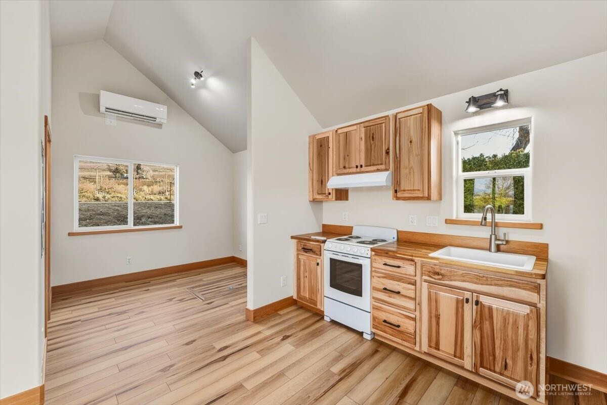 17 Kalian Lane , Manson, WA 98831