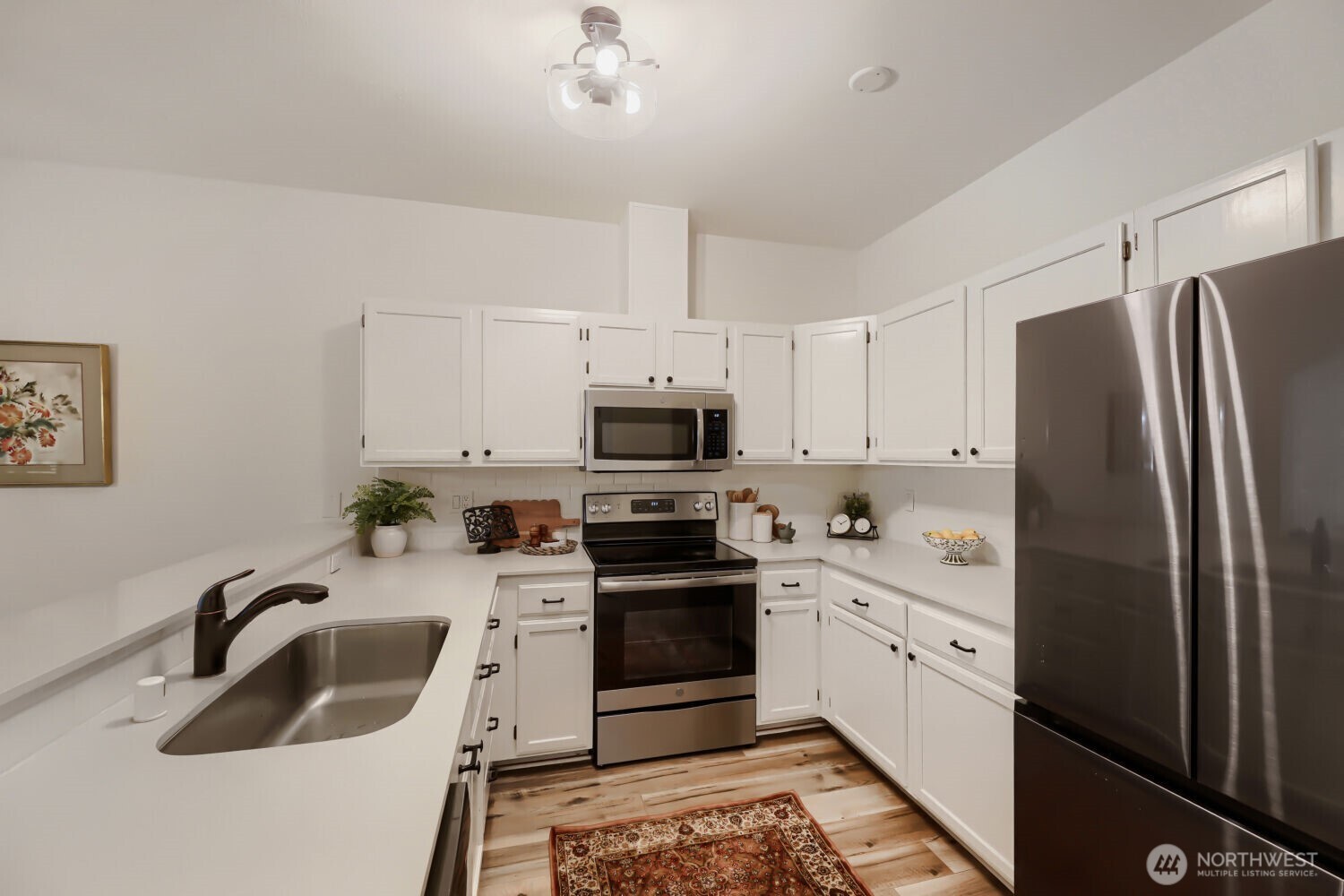 5400 Harbour Pointe Boulevard #G104, Mukilteo, WA 98275