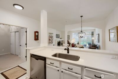 5400 Harbour Pointe Boulevard #G104, Mukilteo, WA 98275 - Photo 7
