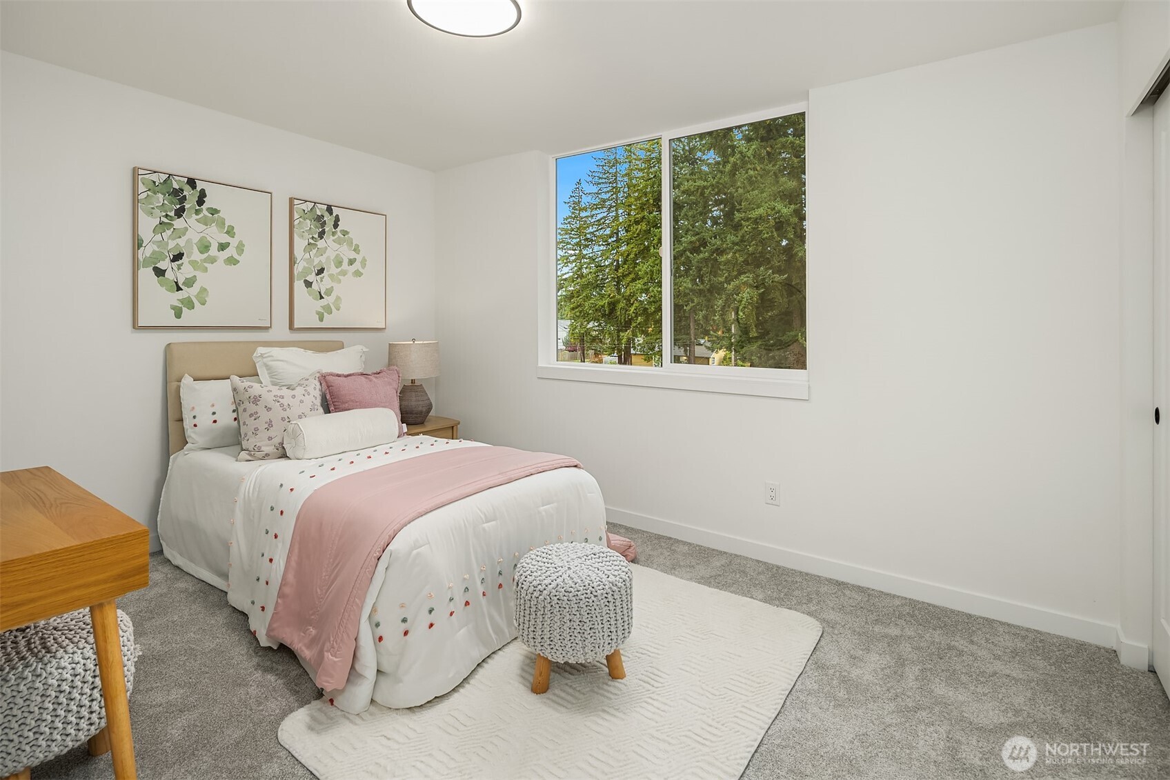 18015 2nd Avenue NE #B, Shoreline, WA 98155