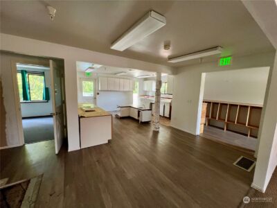 13318 Beverly Park Boulevard , Mukilteo, WA 98275 - Photo 16