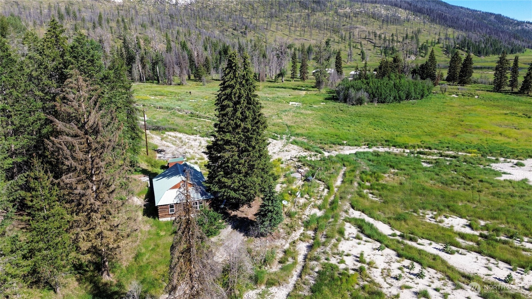 331 Bonaparte Lake Road , Tonasket, WA 98859
