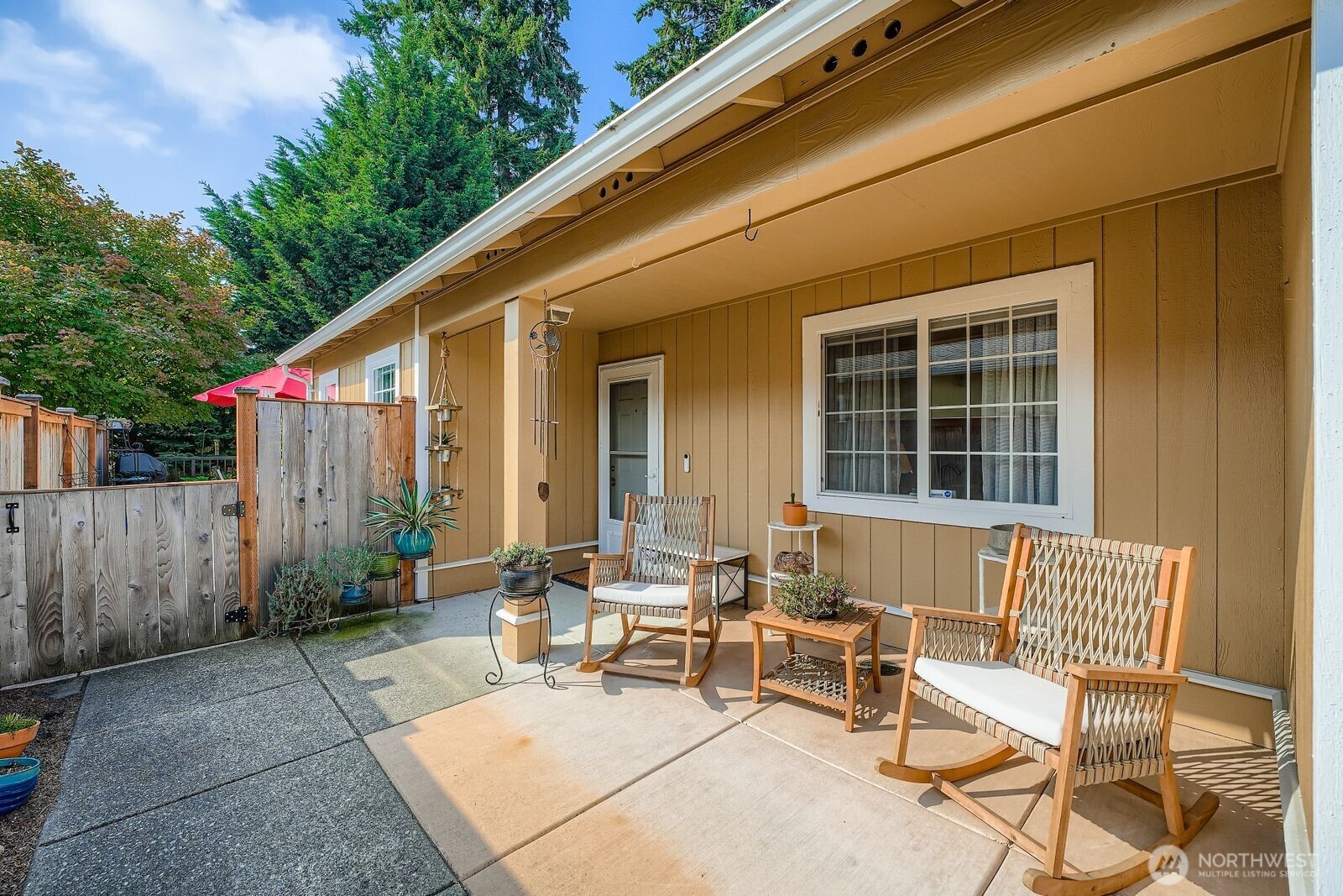 230 105th St E, Tacoma, WA 98455