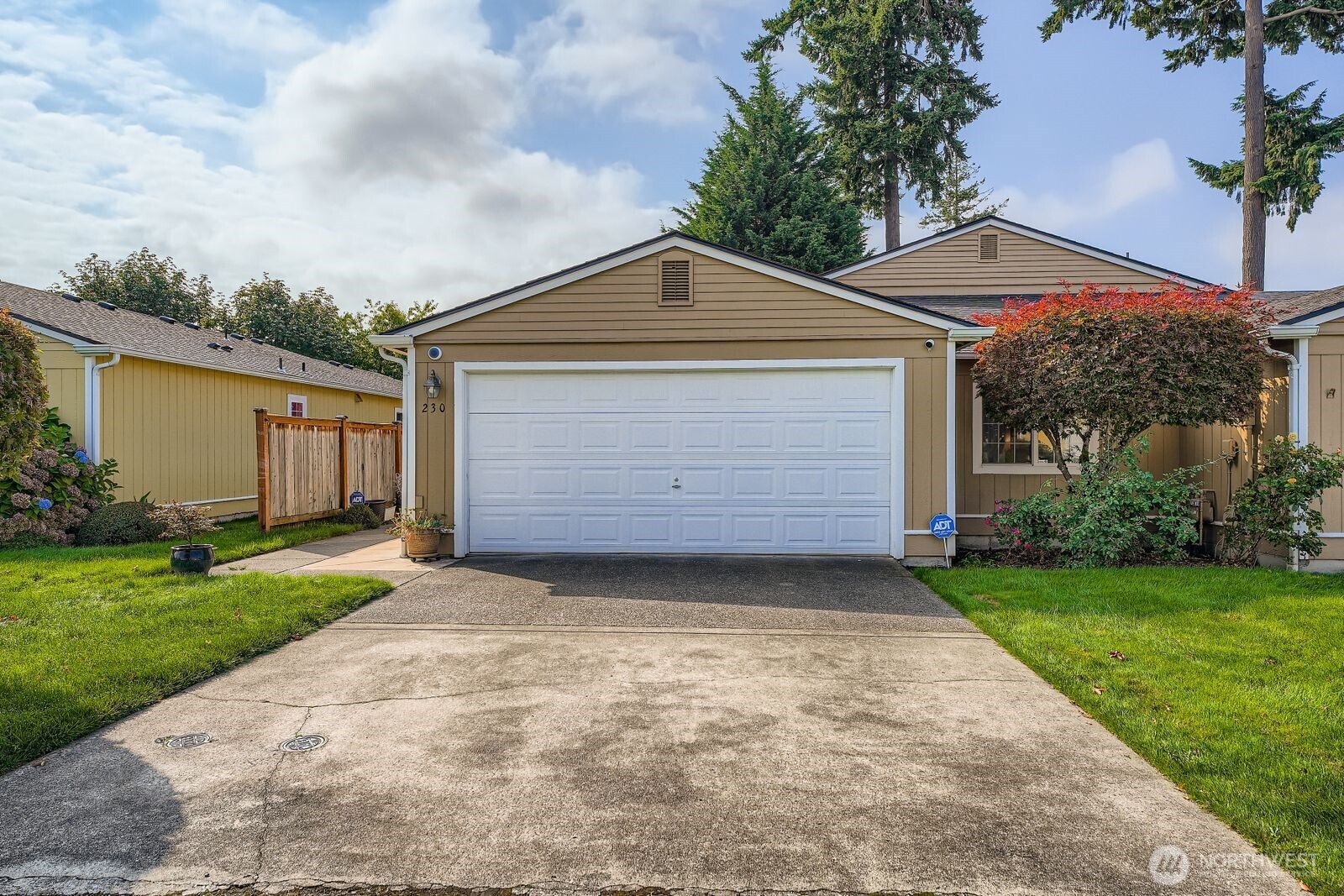 230 105th St E, Tacoma, WA 98455