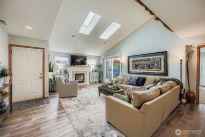 230 105th St E, Tacoma, WA 98455 - Photo 4
