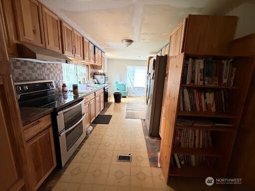 6105 Sunnyslope SW, Port Orchard, WA 98367