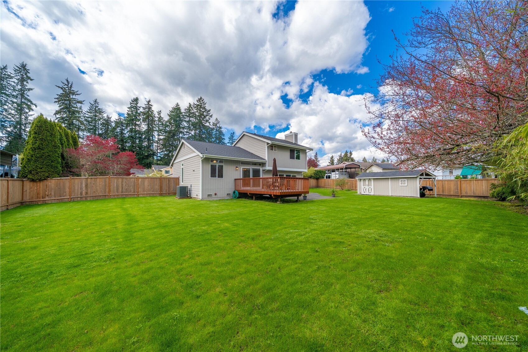 11103 222nd Avenue Ct E, Buckley, WA 98321-9236